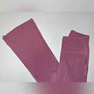 Lululemon…Groove Super High Rise Flare Pant… Nulu… Velvet Dust… Sz 8